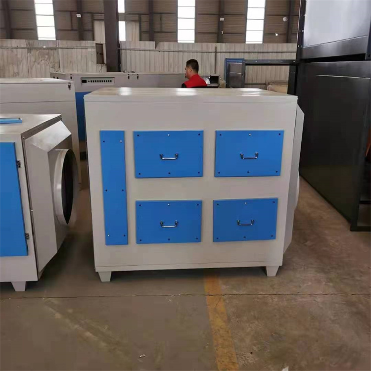 活性炭吸附箱简介